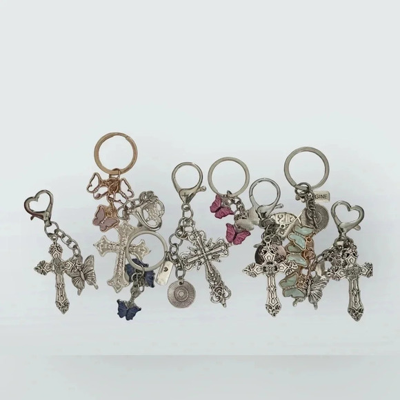 Other - 4 piece Butterfly and 5 cross keychains Lot